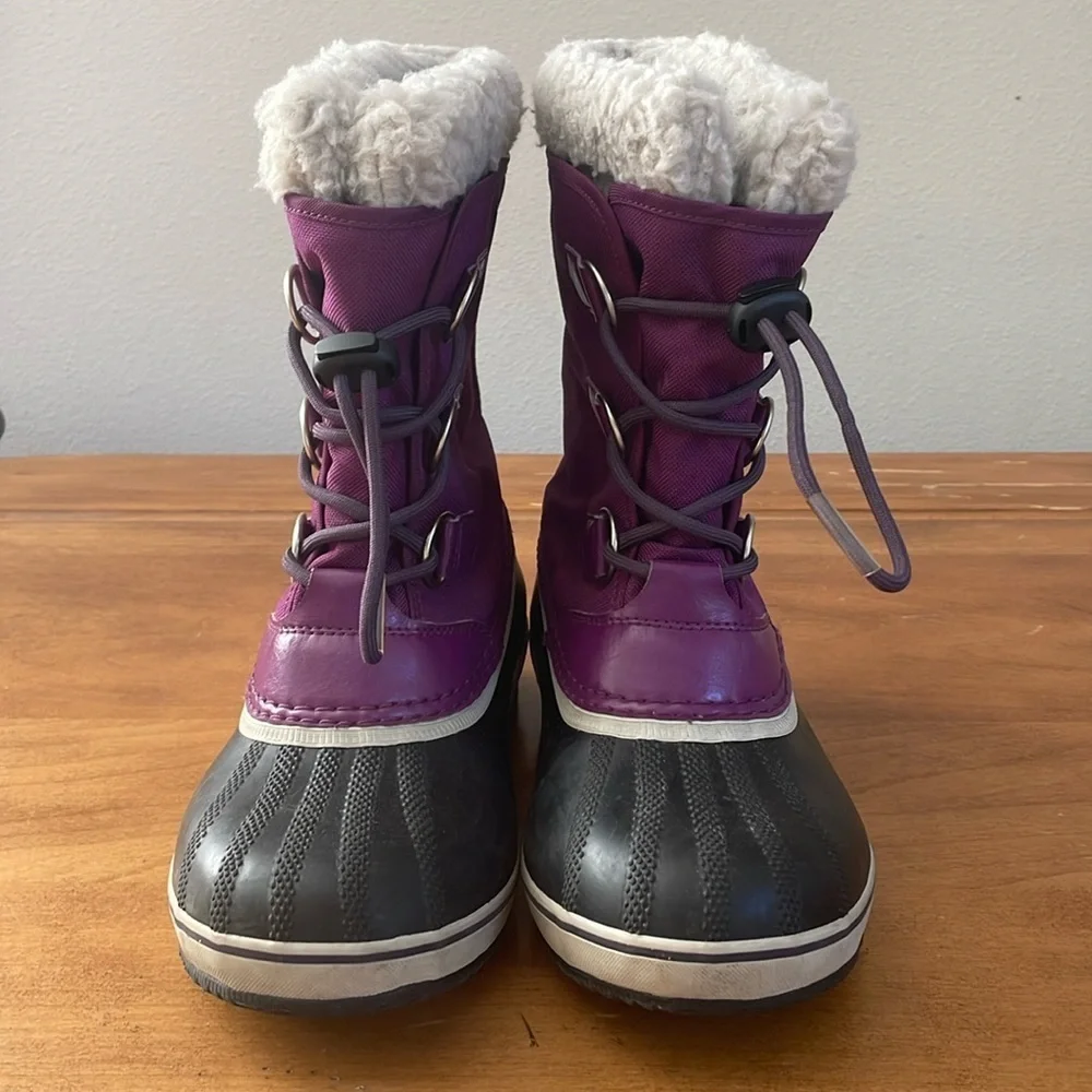 SOREL Purple Snow Boots Size 4
